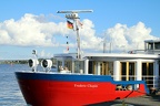 Frederic Chopin Fahrgastschiff in Stralsund